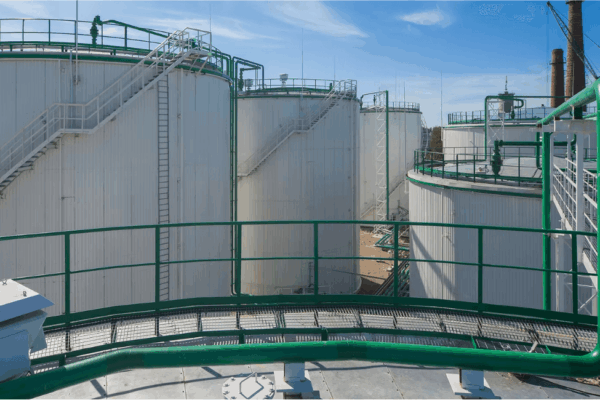 2025-01-09-GI-Terminal-shore-tanks[1]