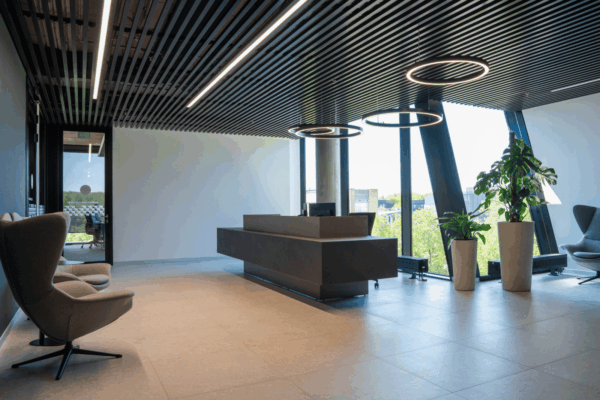 6-Avion-Express-HQ-Vilnius-Lithuania