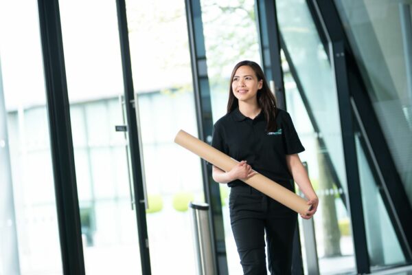 On-board-courier-chapman-freeborn